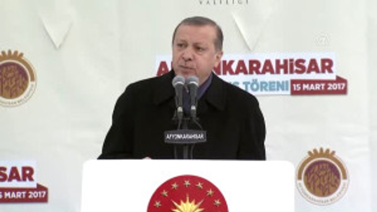Cumhurbaşkanı Erdoğan: "Avrupa'da Türk, Islam Korkusu Aldı Gidiyor"