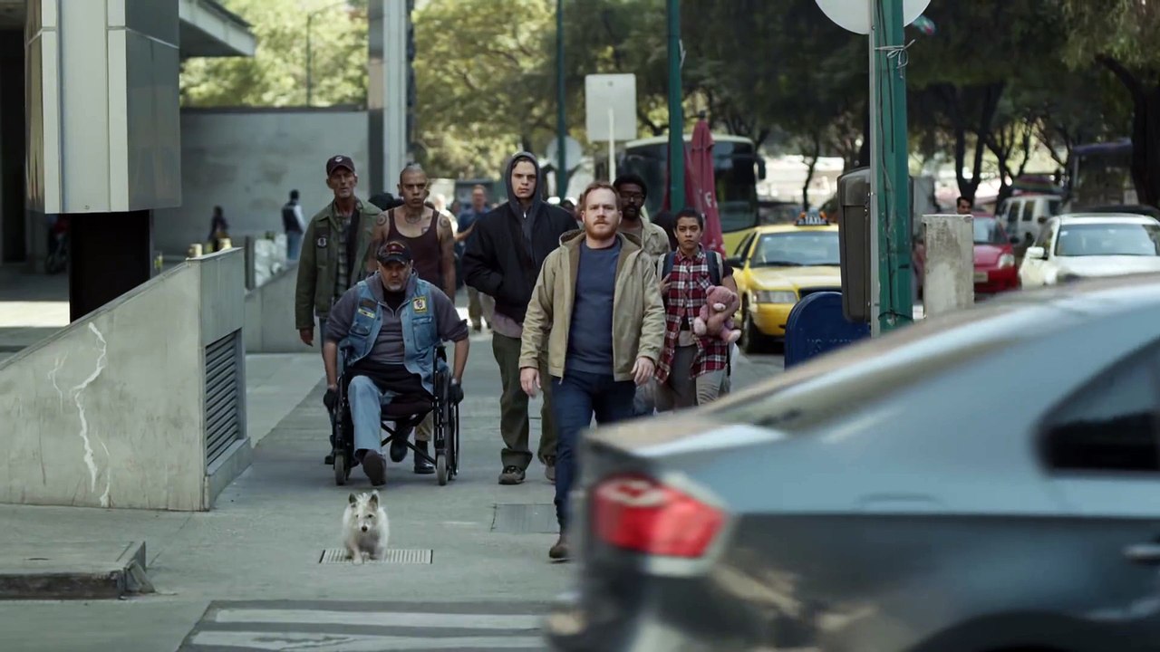 State Farm : Following