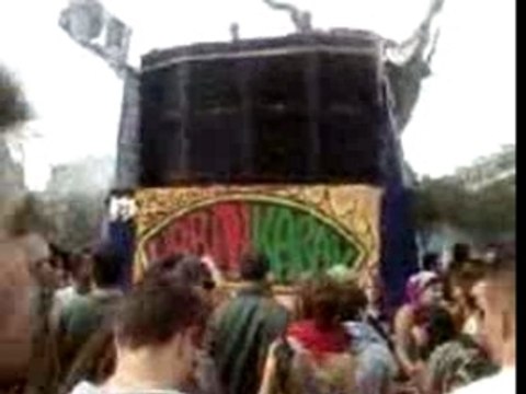 Techno Parade 2007 char Urban Kaban