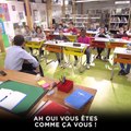 Emmanuel Macron explique à des enfants la différence entre la gauche et la droite - Regardez