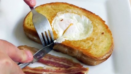 How to Make EGG in BREAD Simple Quick Breakfast recipe on the go