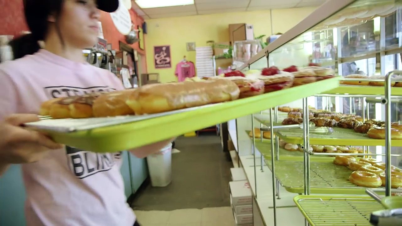 $1 Donut Vs. $100 Donut