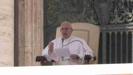 El papa califica de "pecado gravísimo" quitar el trabajo a las personas