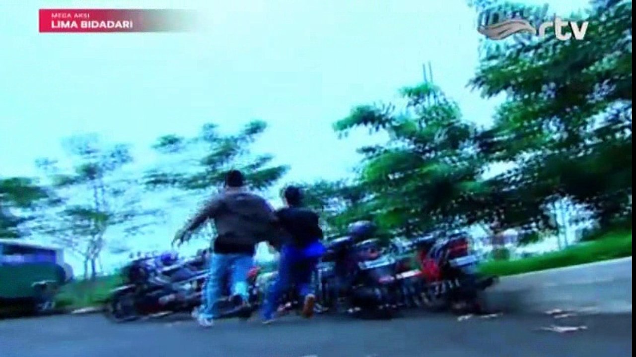 Film Mega Aksi Five Angels ( 5 Bidadari ) part 1