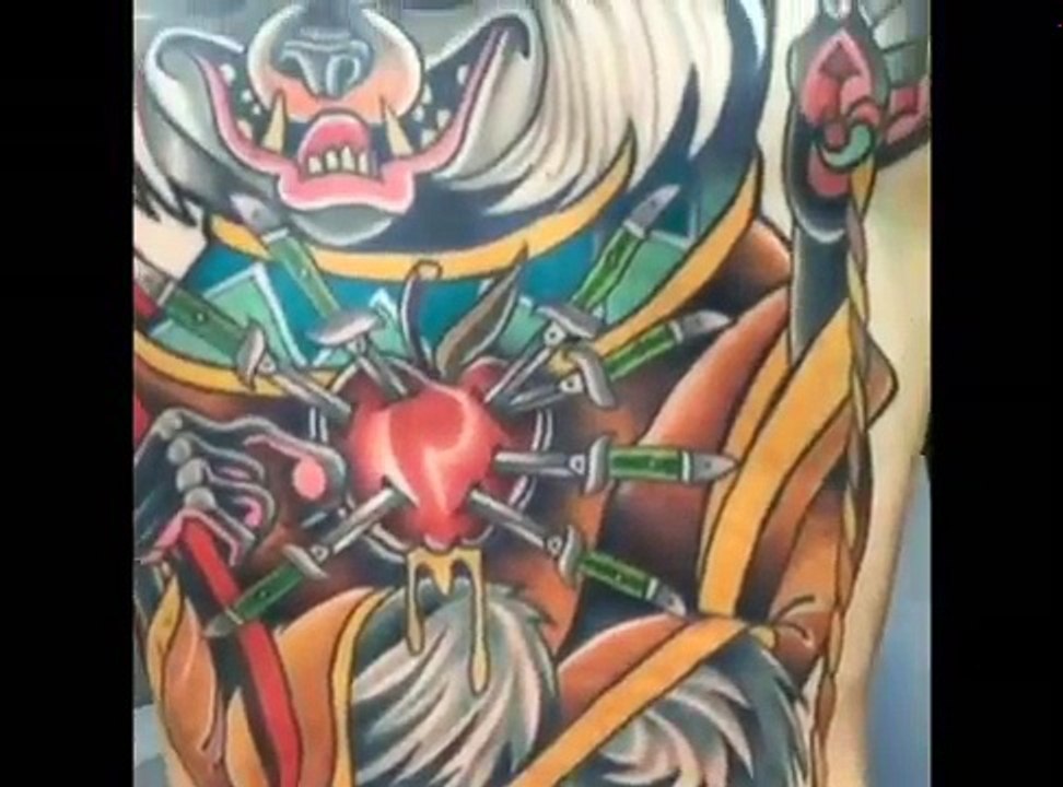 Kesinlikle izlenmesi gereken 10 ilginç DÖVME MODEL VİDEOSU