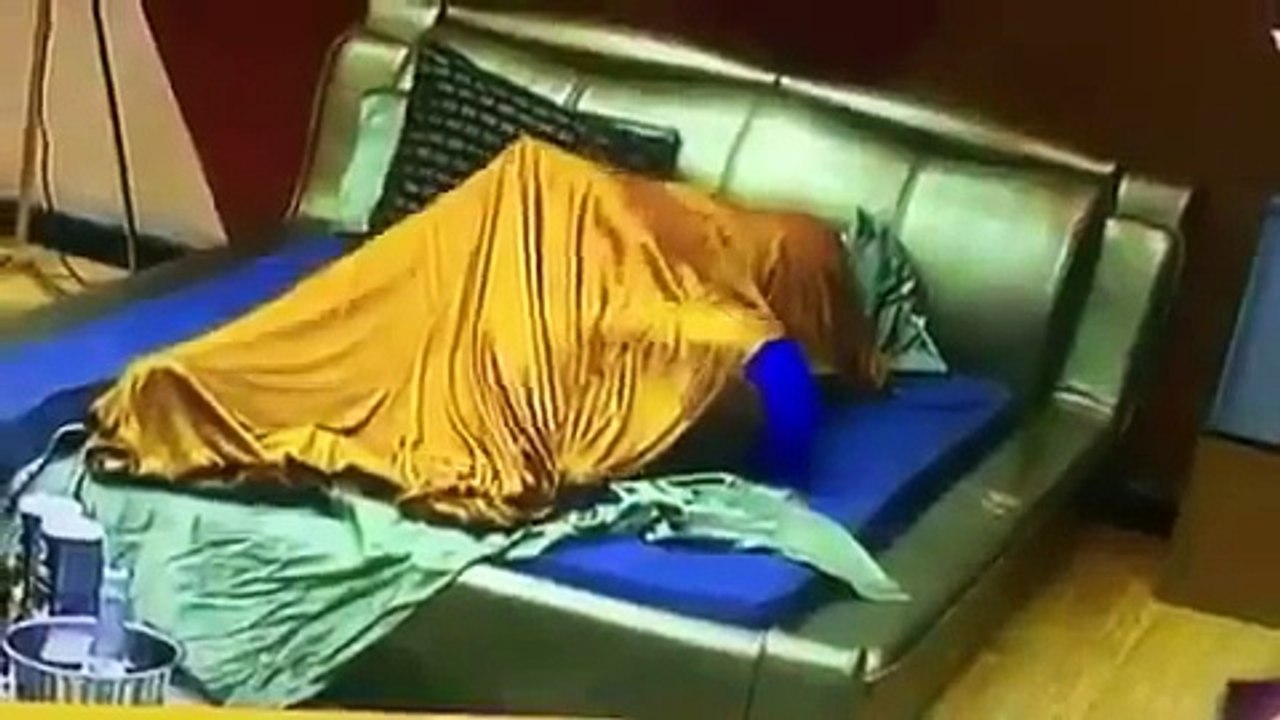 BB Naija- Bisola Administers Intimate Head to TTT