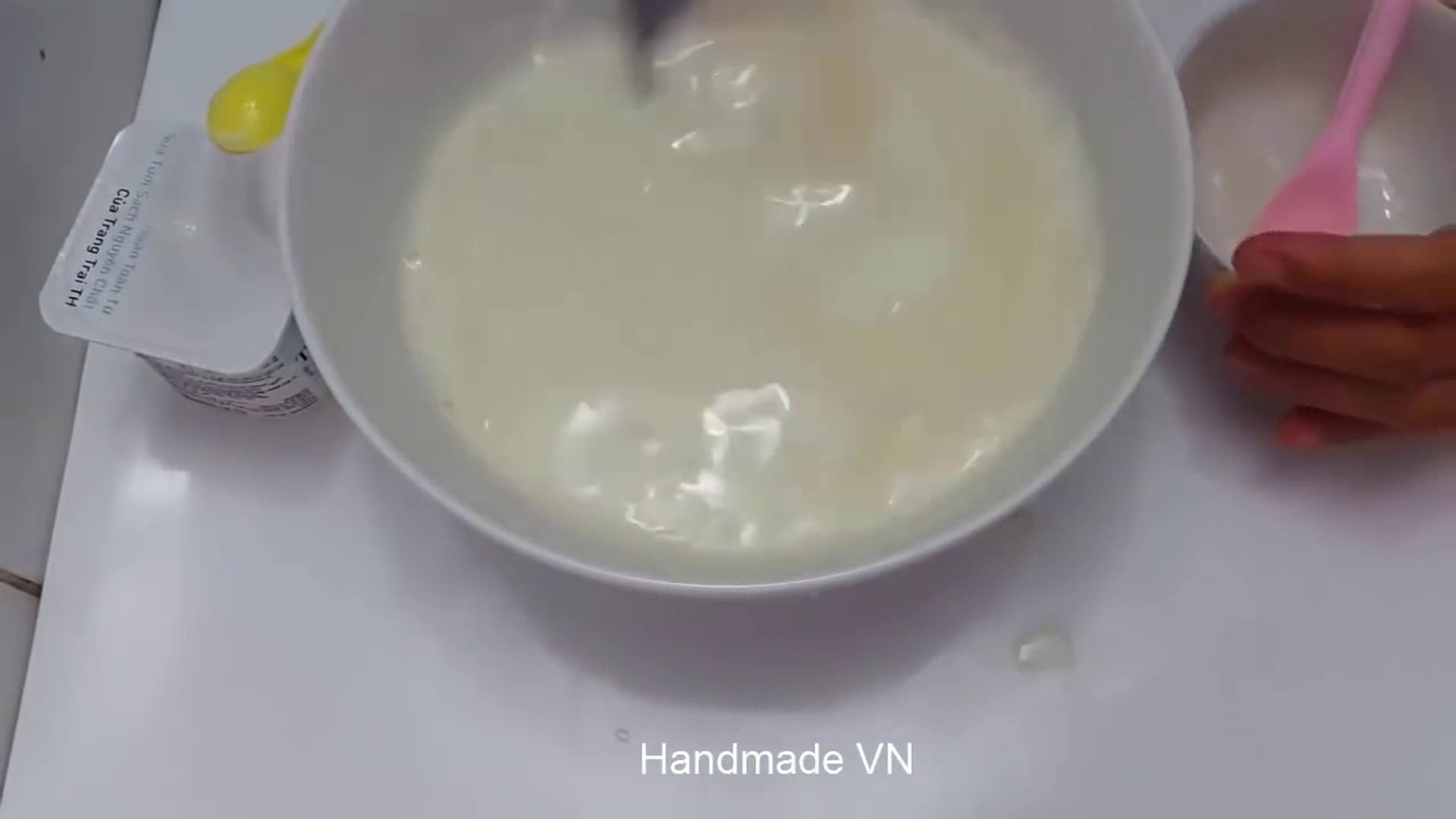 HOW TO MAKE Yogurt