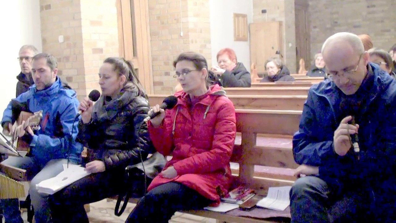 Adoracja Najświętszego Sakramentu w kościele św. Maksymiliana w Lubinie 15.03.2017.