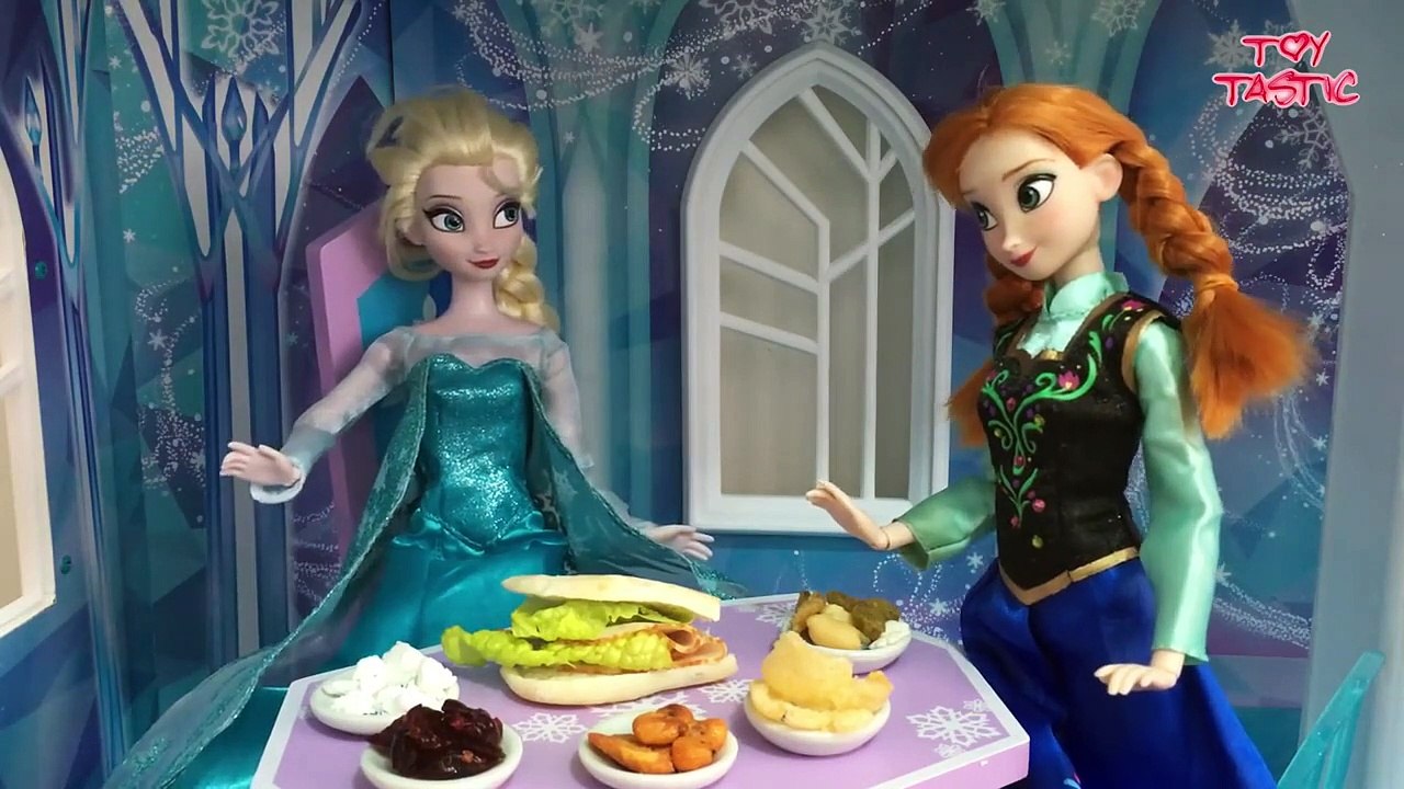 Pregnant Frozen Elsa! Elsa has a baby! Frozen Elsa and Anna Dolls Episodes -