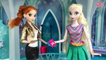 Airplane! Elsa & Anna board Barbie's Glam Jet! Frozen Dolls go on Vacation! Aeroplane Adventure!-