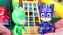 PJ Masks Toys in English ⚡ Gekko has an Accident _ PJ Masks Toys English-if