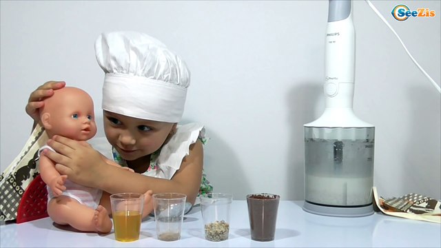 ✔ Nenuco Baby Doll. Маленький Повар Ярослава кормит Куклу вкусным какао. Серия 23 ✔