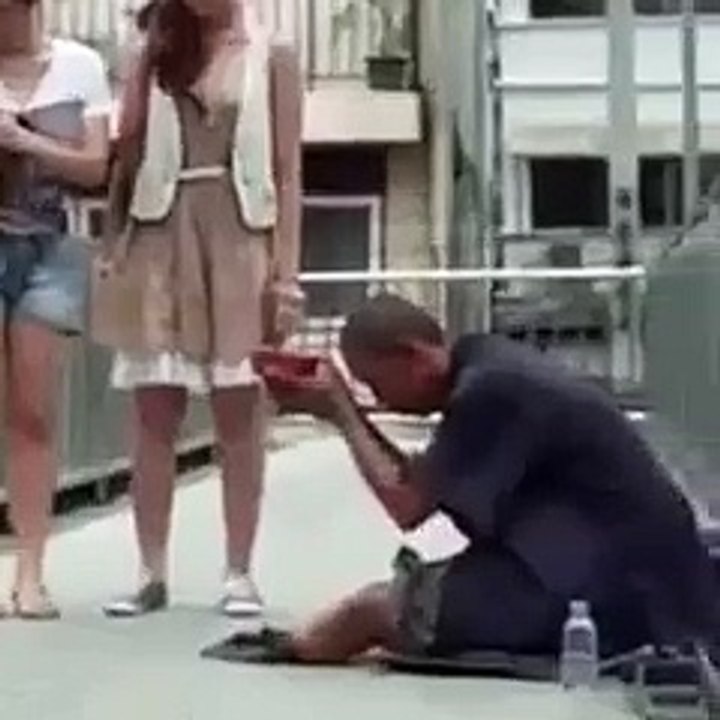The Truth Reveal -A Begger- funny