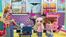 Baby Sitter! Barbie Babysitting Elsa & Anna! Change Diaper Fee