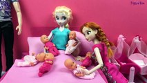 Elsa has 6 baby girls! Elsa gives birth to Kinder surprise egg in f