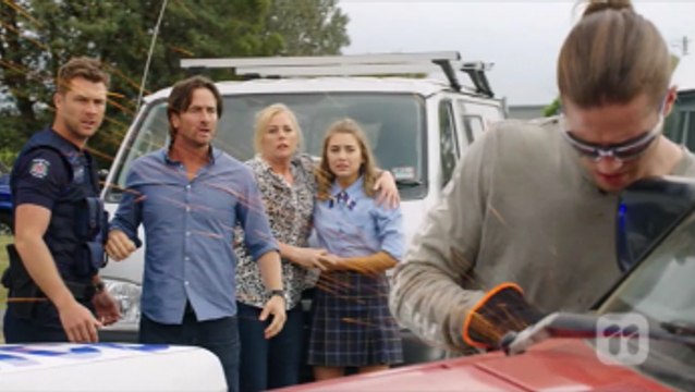 Piper and Tyler scenes ep 7557