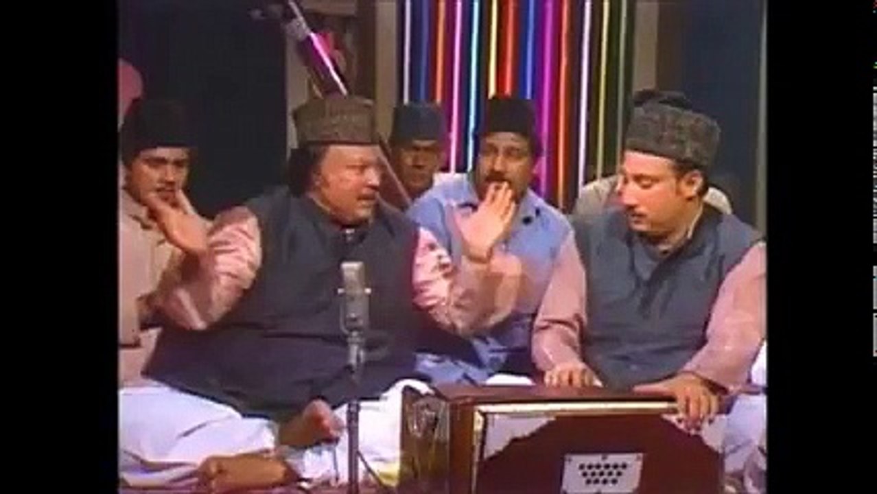 Ghunghat Chuk Sajna Nusrat Fateh Ali Khan Mubarak Ali Khan Qawwal - FAISAL