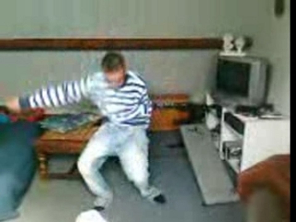 VID000