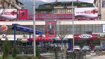 Komunat pa udhëheqës, kërkohet rrugëdalje