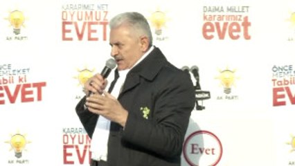 Başbakan Yıldırım: "(Muhalefete) Önce Adam Gibi Açın da Şu Anayasa Değişikliği Ne Diyor, Ne Demiyor...