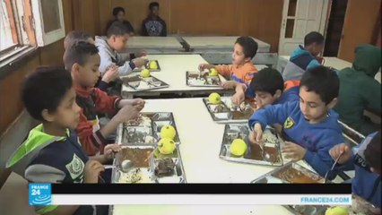 ملايين الأطفال المصريين يعانون من الفقر