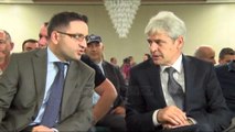 Ahmeti njofton nisjen e negociatave me Gruevskin - Top Channel Albania - News - Lajme