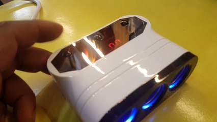 BATTERY VOLTAGE MONITOR 3 WAYS