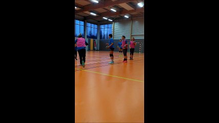 Entrainement n°1 Celles sur Belle salle Omnisport de Champdeniers