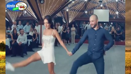 Orta Asya muhteşem düğün dans gösterisi