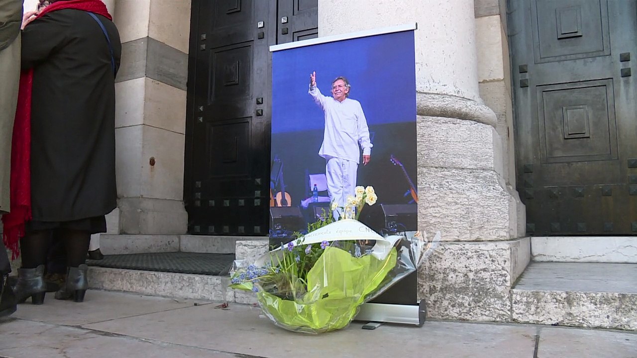 A Paris, cérémonie en hommage au Chilien Angel Parra