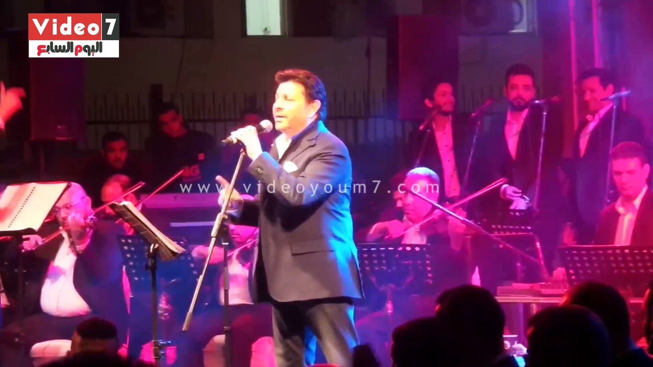 هانى شاكر يبدأ حفل افتتاح مستشفى الأطفال الجديد بأغنية "بلدى"