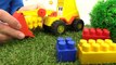 Машинки Игрушки Грузовичок Лева и Мася в Видео для детей: Детская площадка для ежиков!