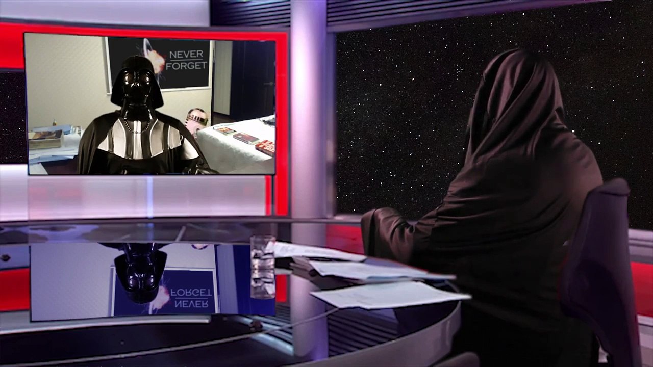 Des droïdes interrompent une interview de Dark Vador