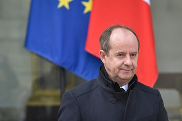 Urvoas: Les conditions sont réunies pour "une sortie de l'état d'urgence"