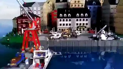 Lego City #7723 Police Pontoon Plane Commercial