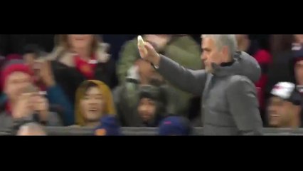 Jose Mourinho gives a banana to Marcos Rojo vs Rostov 16-3-2017