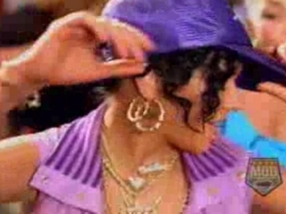 Christina Aguilera feat. Lil' Kim - Can't Hld Us Down