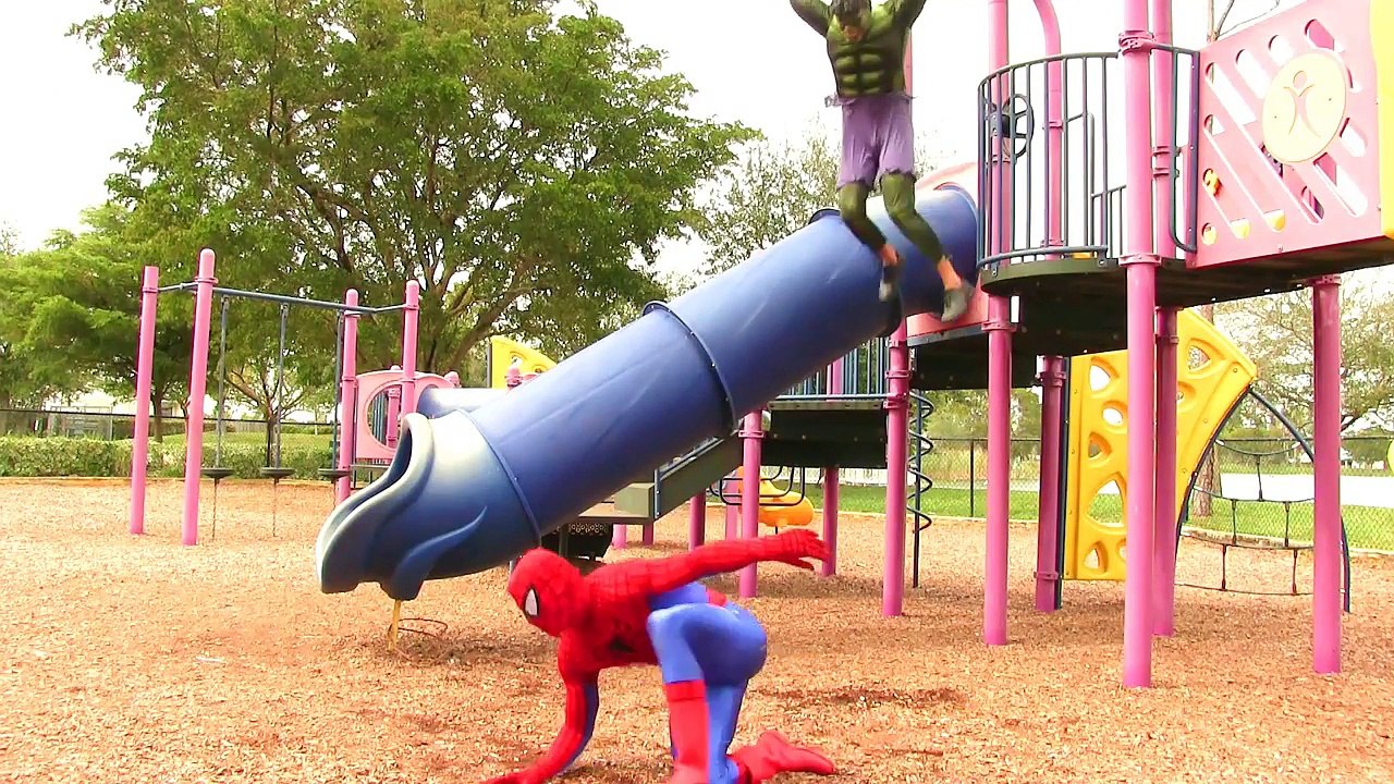 Spiderman vs Iron Man vs Superman vs Hulk - Real Life Superhero Fight - Death Match!