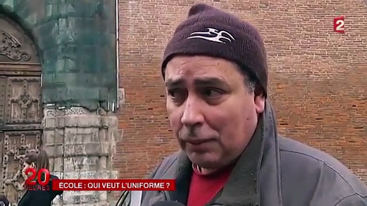 BEZIERS - NICOLE ZENON L'uniforme QUI fait son retour dans un collège public