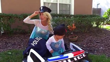 Frozen Elsa baby, Rapunzel Baby, Snow White baby in Jail? w/ Spiderman, Pink spidergirl