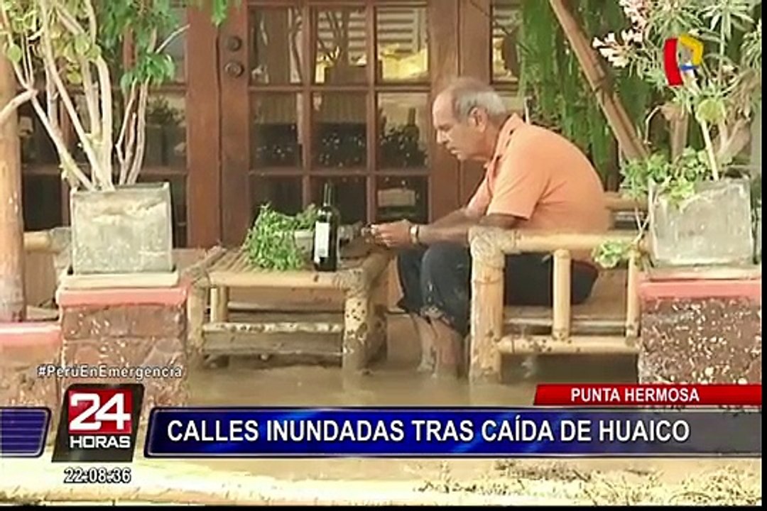 Panorama desolador tras caída de huaico en Punta Hermosa