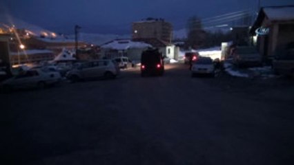 Bitlis'te Pkk/kck Operasyonu... 12 Adrese Operasyon Düzenlendi