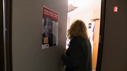 Le doigt d'honneur de Steeve Briois aux journalistes de France 2