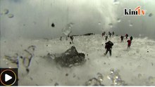 Tourists, BBC crew escape as Mount Etna erupts