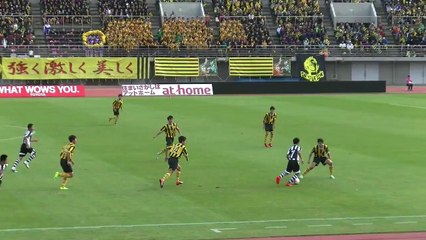 平成28年度　第95回全国高校サッカー選手権　群馬県大会 決勝トーナメント　準々決勝　2016 10/22 前橋育英高校vs伊勢崎商業高校 24分　前育⑥長澤昴輝君（アシスト⑮渡邊