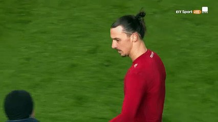 Is this a Rostov official getting a selfie with Zlatan?! UEL