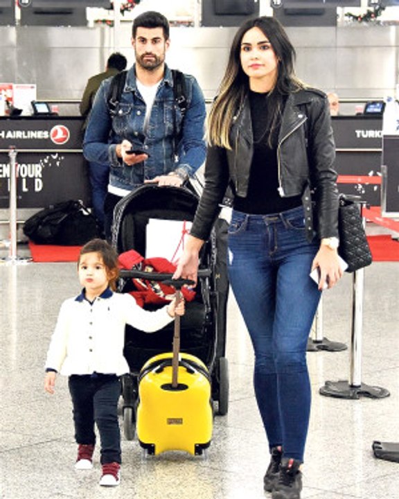 Zeynep Demirel'in Bebeğinin Cinsiyeti Belli Oldu