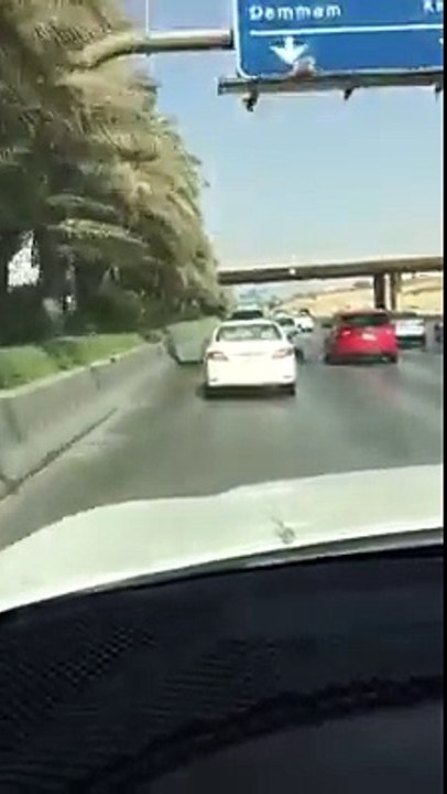‫استاد فون پر کھیلنے کا انجام سعودی عرب ریاض ... i‬