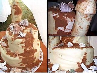 The worst wedding cake ever