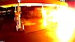 Un chauffeur Uber provoque une grosse explosion après avoir foncé dans une pompe à essence